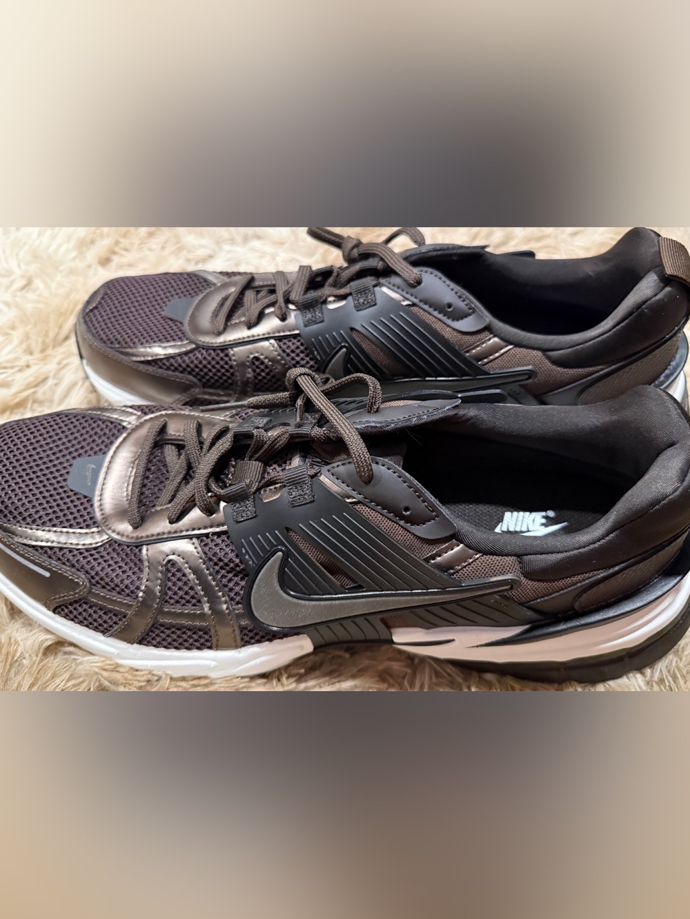 Nike V2K Run sneakers Nike Black and Brown Mesh Sport Sneakers Mens 15